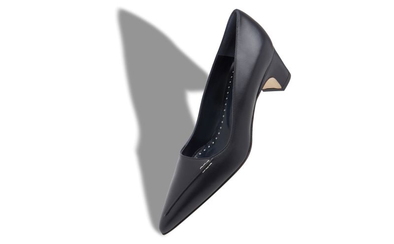 Designer Women Pumps | Manolo Blahnik