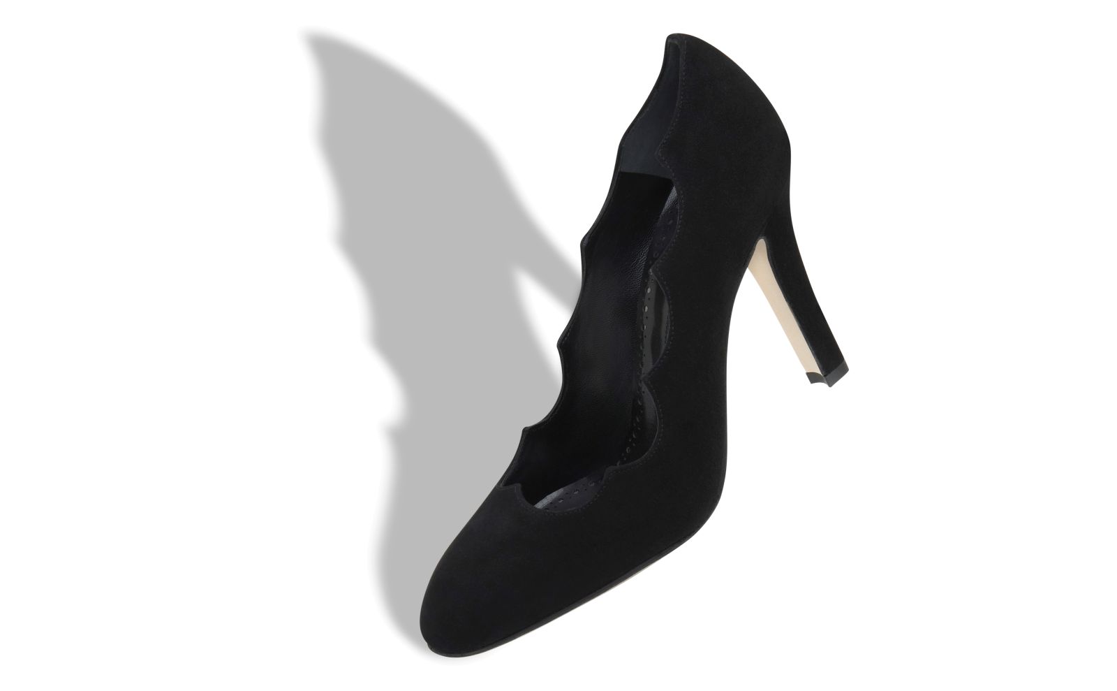 Designer Women Pumps | Manolo Blahnik