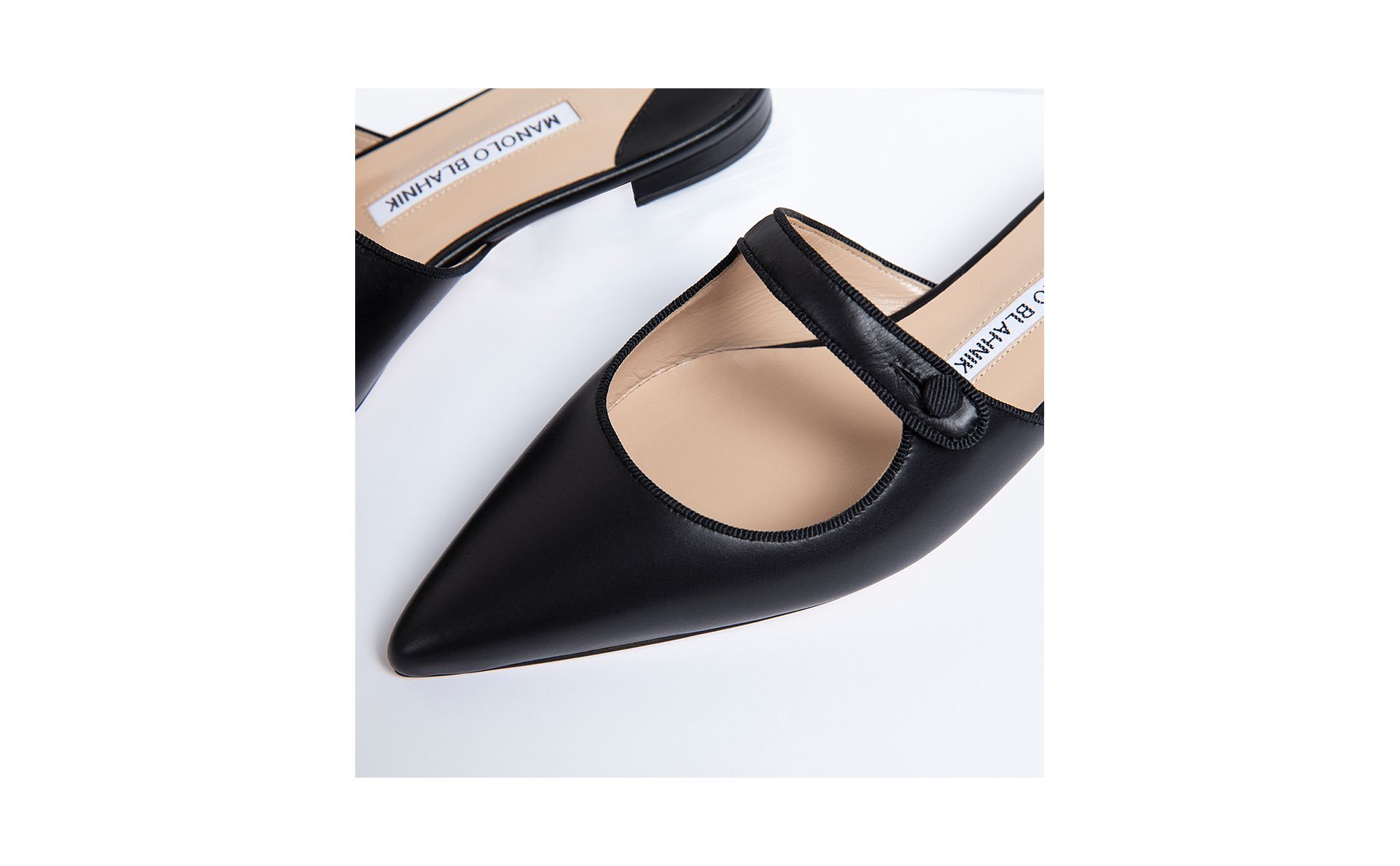 manolo blahnik mary jane flats