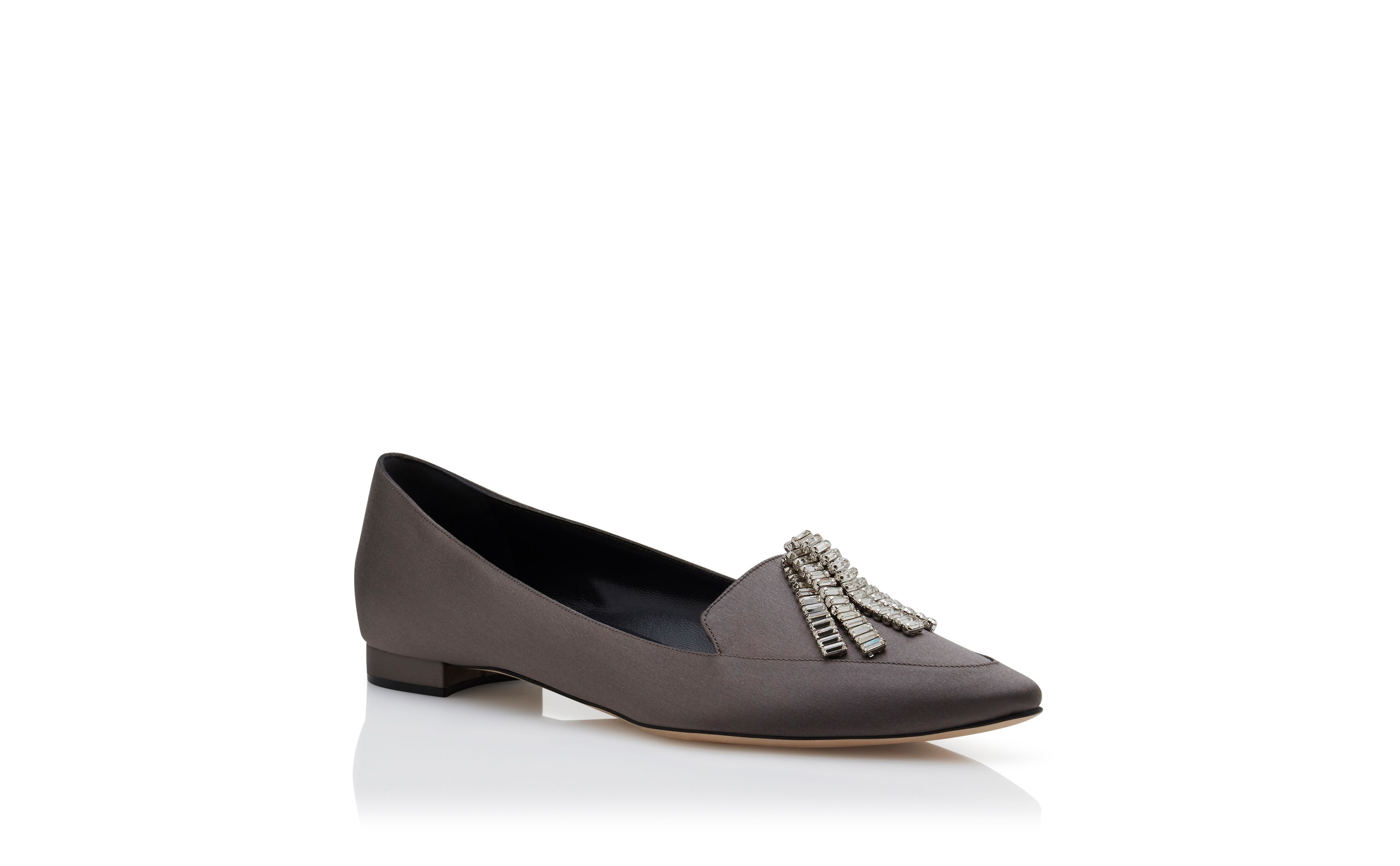 loafers pointed toe